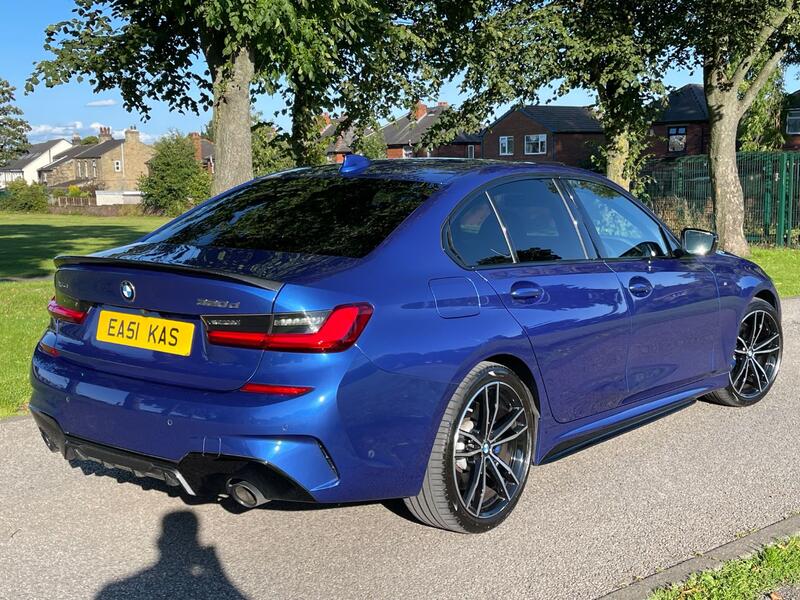 BMW 3 SERIES