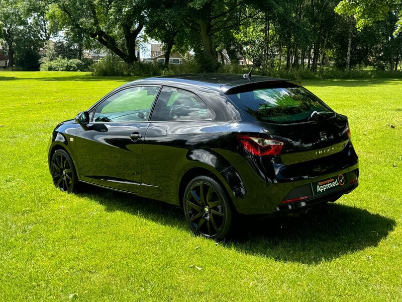 SEAT IBIZA