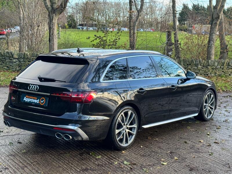 AUDI S4