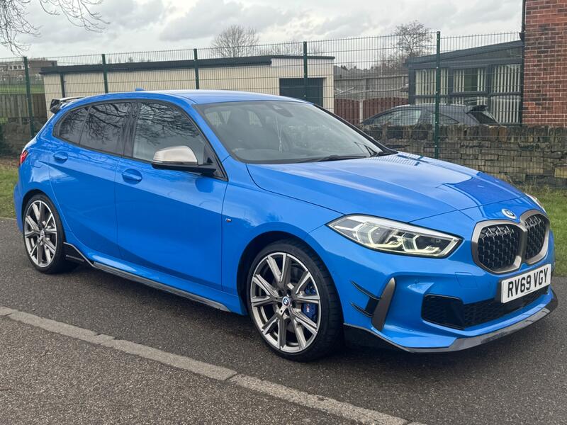 BMW 1 SERIES