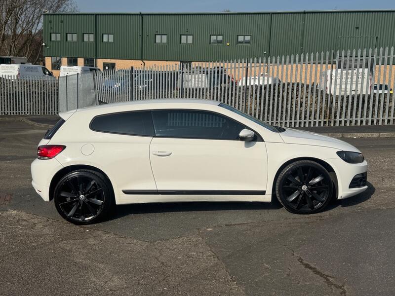 VOLKSWAGEN SCIROCCO