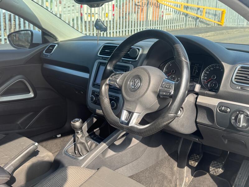 VOLKSWAGEN SCIROCCO